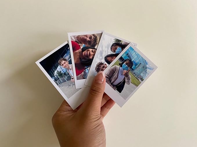 Loyalove Gifting Personalized Mini Photos, Customized Photos Prints on Shiny Thick Paper, Gift for every occasion (89x64MM, Pack of25)