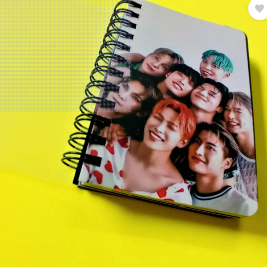 Personalised Mini Photo Album Easel for 4 by 6-Inch Prints, Navy Blue | 50 Photos Spiral Bound 01