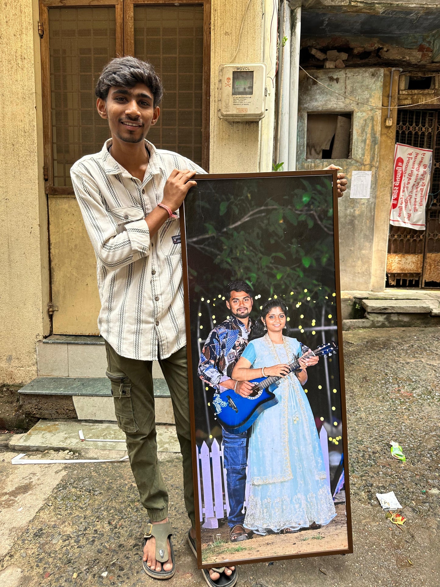 Photo Frame Borderless – Big Size (20x50)  🖼️ Only ₹1950/- Rs