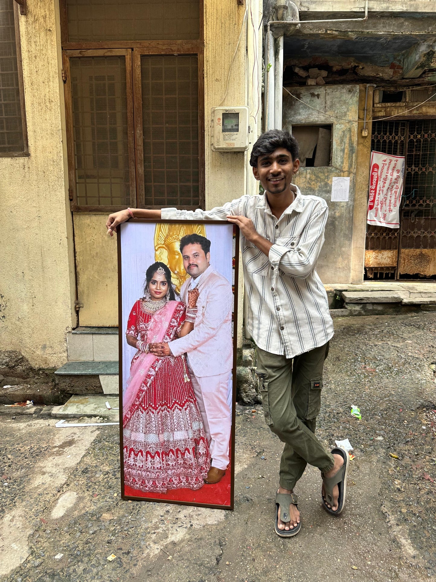 Photo Frame Borderless – Big Size (20x50)  🖼️ Only ₹1950/- Rs