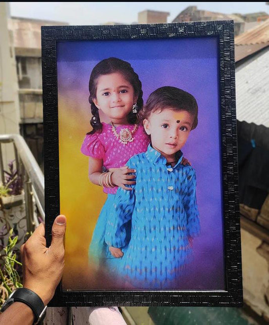 Oil Painting Digital Photo Frame Personalized Start From Only 450/- RS